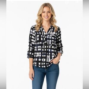 NYDJ size petite small blue checkered print top